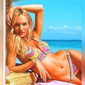 Victorias Secret Sexy Paiskey Bikini Size M INCLUDES TOP AND BOTTOM